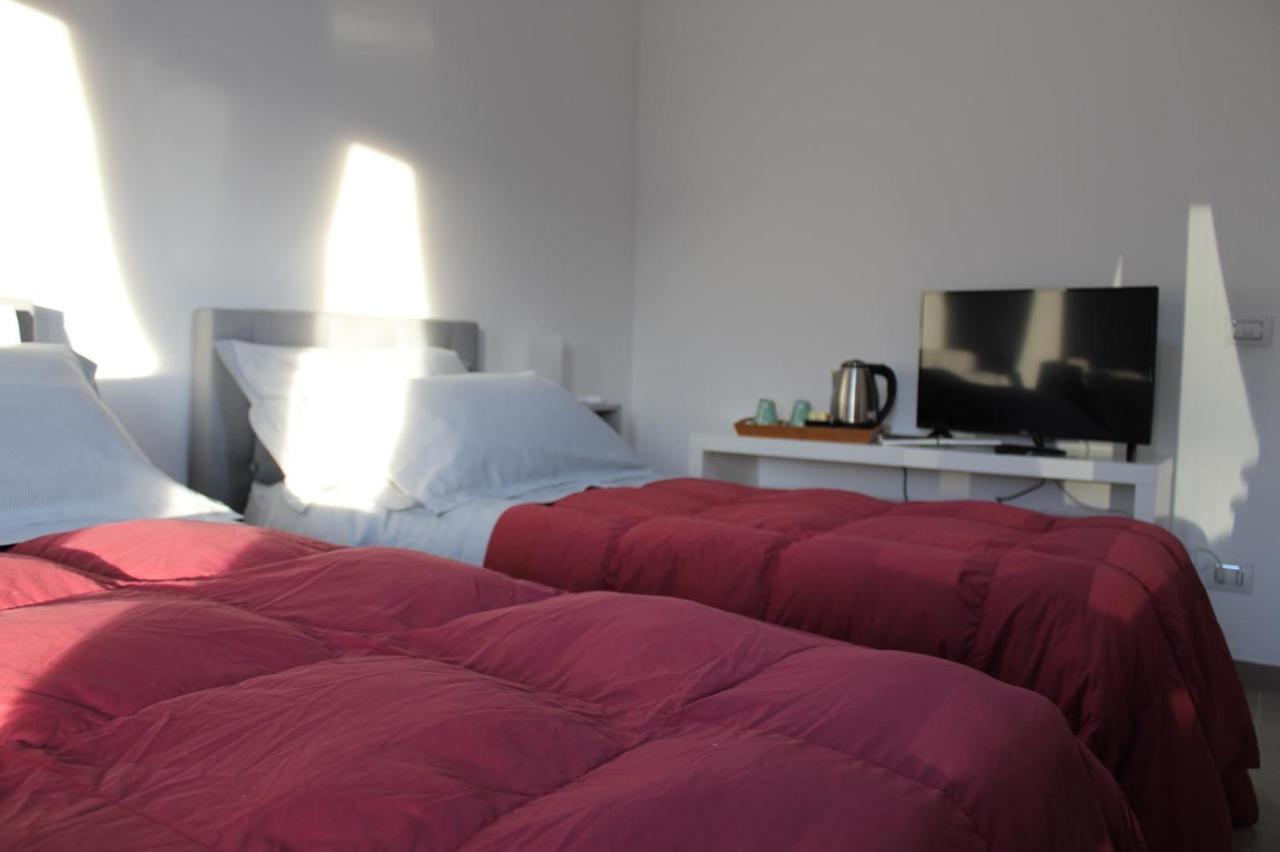 רנדה Bed & Breakfast Lufra מראה חיצוני תמונה